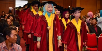 Pertimbangkan Keamanan, Unpad Berencana Gelar Wisuda Online