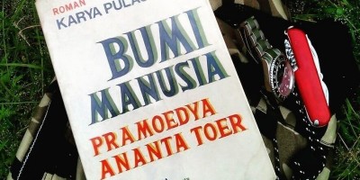 Membangun Karakter Manusia Indonesia