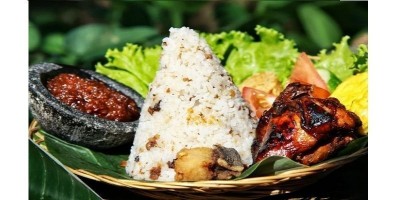 Olahan Nasi Khas Indonesia 