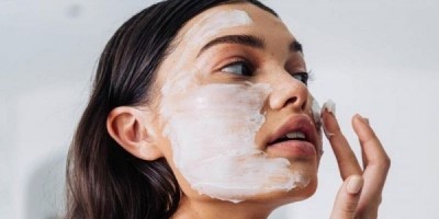 Rekomendasi Kandungan Skincare untuk Wajah Kering